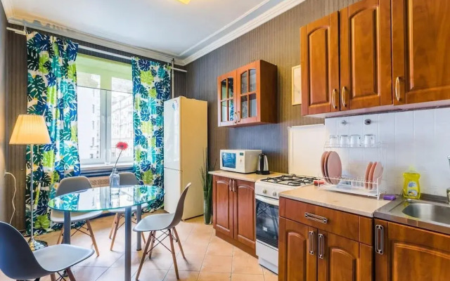 Apartment On Panfilovskiy Pereulok