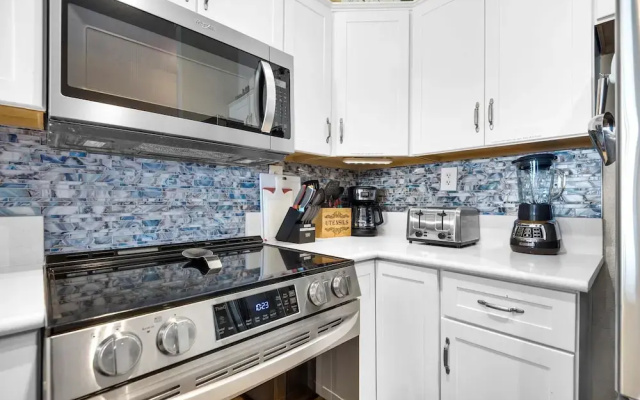 Sans Souci Unit 207