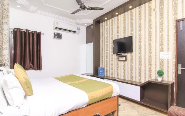 FabHotel Rajput