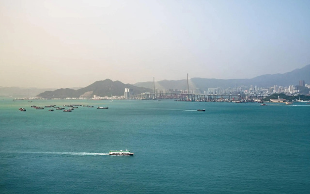 Courtyard by Marriott Hong Kong