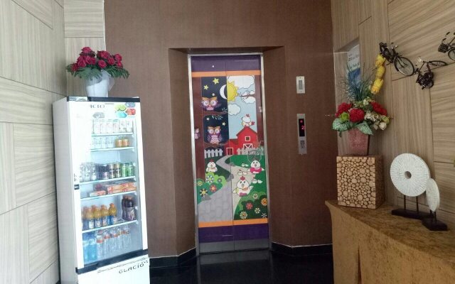 Avira Hotel Makassar