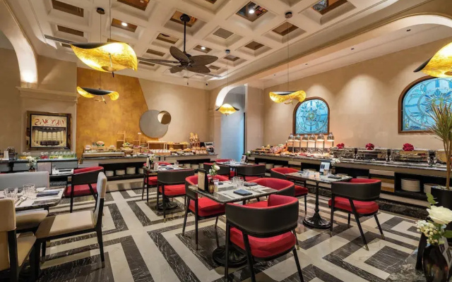 GRAND  du LAC Boutique Saigon