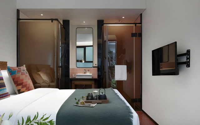 Peking Yard Boutique Hotel