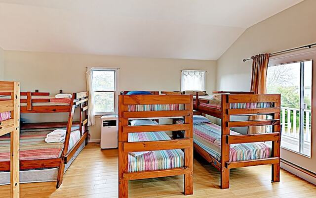 Oceanview Buzzards Bay Getaway by RedAwning