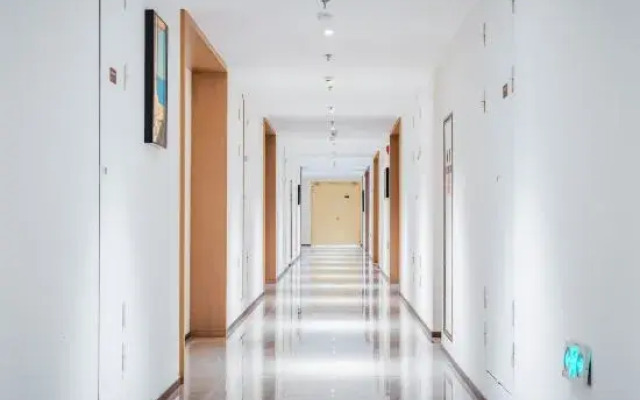 Yangguangcheng Ruiwan Hotel