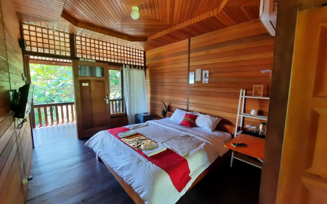 Hotel Besar Bulan Baru - Senggigi