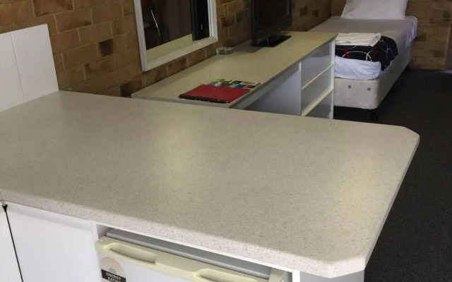 Bribie Waterways Motel