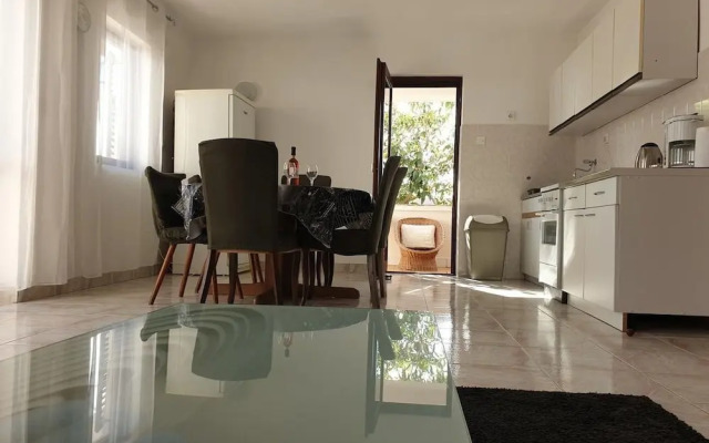 Ivan - 35 m From sea - A2-kat