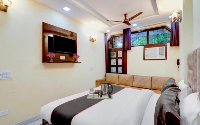 OYO 91483 Hotel Amazing House