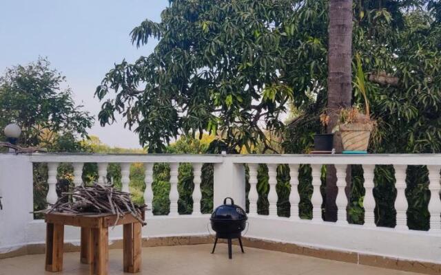 J-House, spacious apartments with balconies, Thalassa 1min away