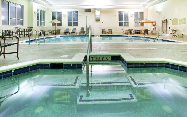 Holiday Inn Hotel & Suites Beckley by IHG