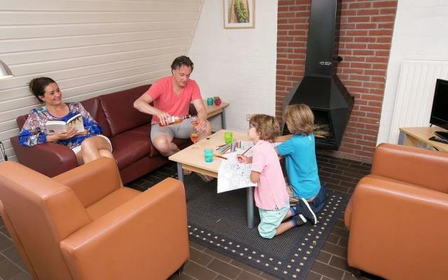 Forest-edge Villa With Sauna