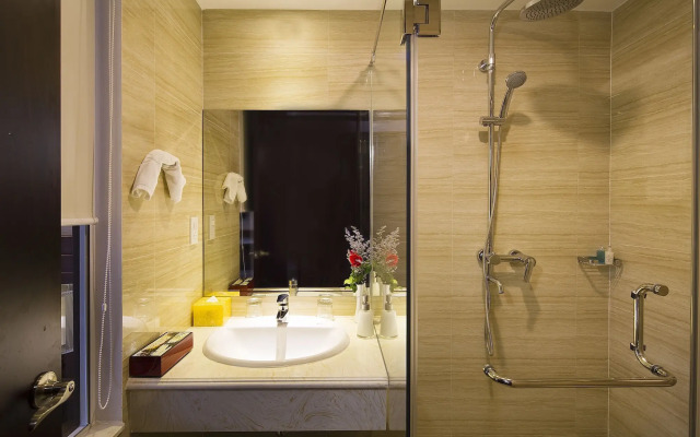 Regalia Hotel