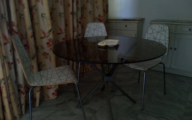 Apartamentos La Roca Rentals
