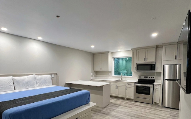 Crystal Inn Missouri City