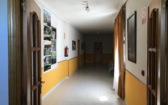 Complejo Turistico Baños del Robledillo