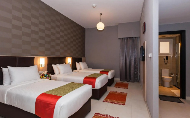 Florida Square Hotel