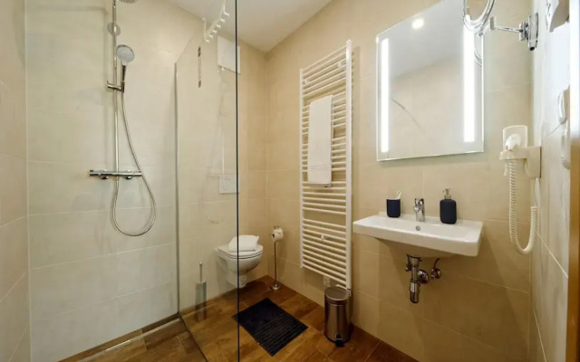 Nice Chalet With Infrared Sauna