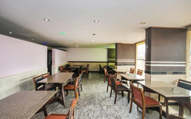 OYO 6145 The Hotel Nalanda