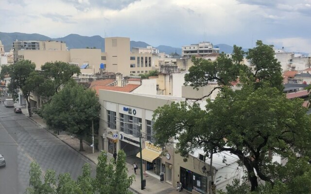 Amplio & Luminoso Depto Centro de Salta