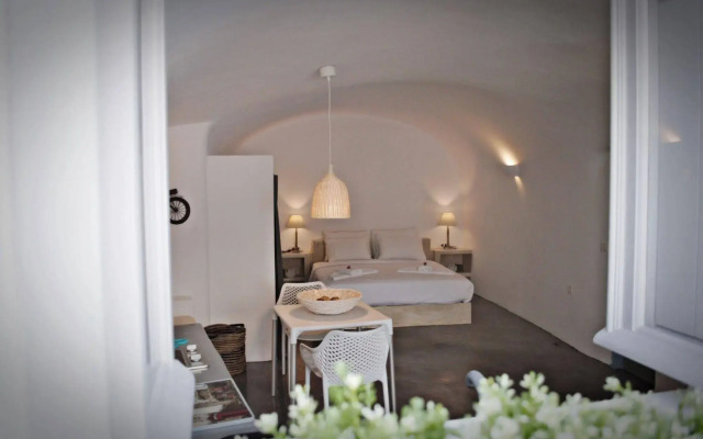 Naftilos Houses