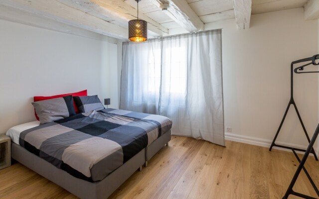 AIRSTAY Luxury Villa