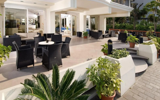 hotelImage