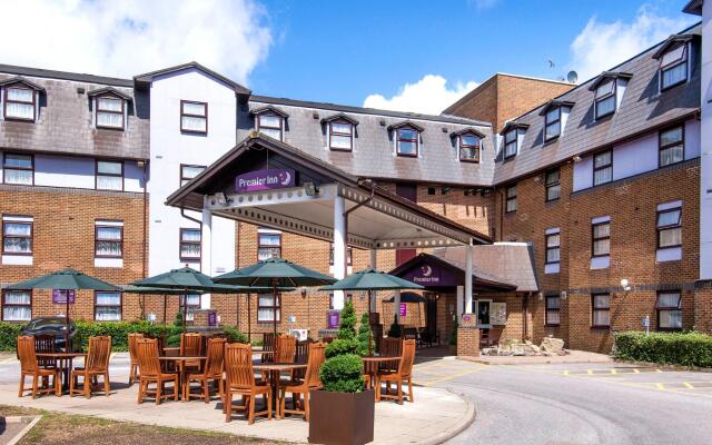 Premier Inn London Gatwick Airport - A23 Airport Way