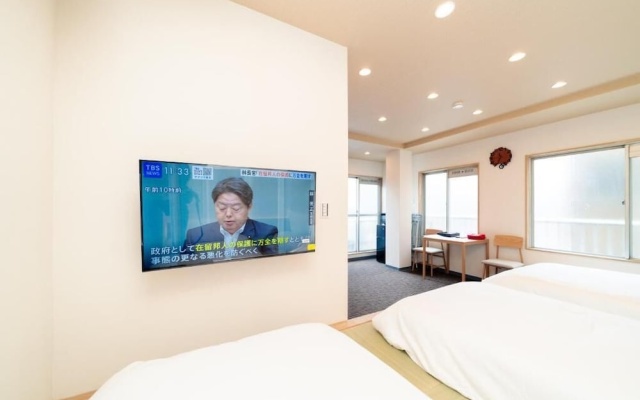 Sunshine Inn 456