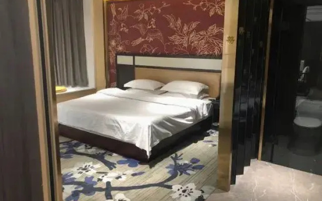 Liangqi Hotel