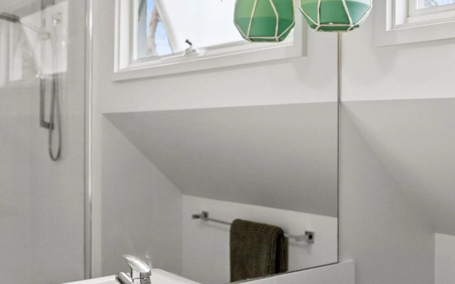 Point Roadknight Paradise Villa 6