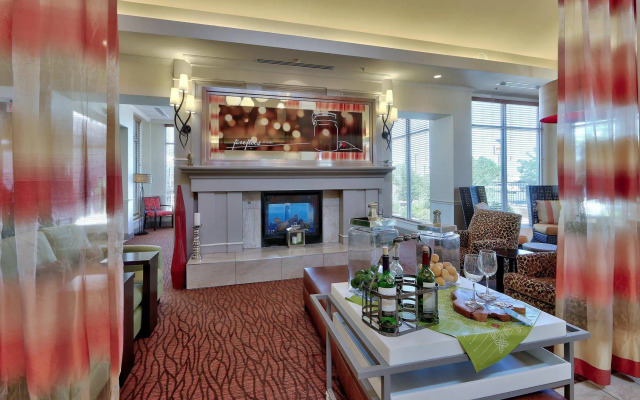 Hilton Garden Inn Albuquerque / Journal Center