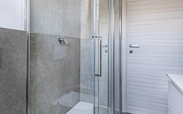 Una Terrazza sul Lago A2 con piscina