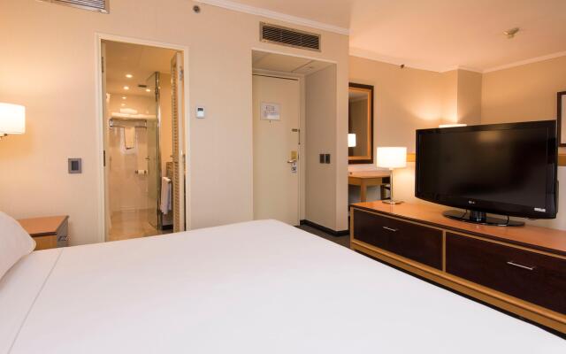 Holiday Inn Express Puerto Madero, an IHG Hotel