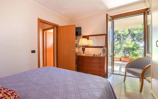 Beautiful Apartment in Termoli With Wifi and 2 Bedrooms