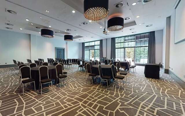 Village Hotel London Watford
