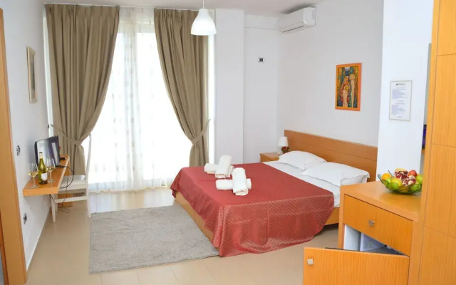 Pastarella Beachfront Resort