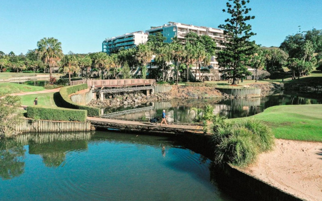 Pacific Bay Resort Suite