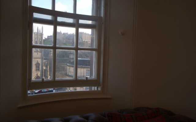 Princes Street Penthouse Apartment