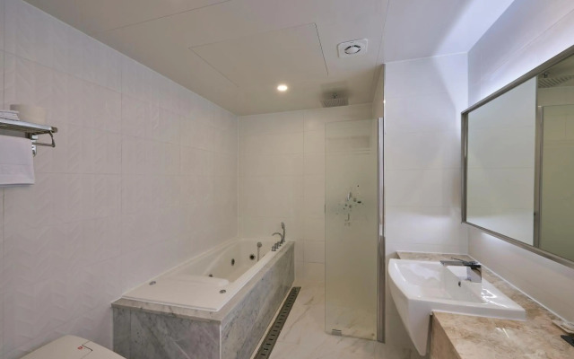 Gwangju Aura Hotel