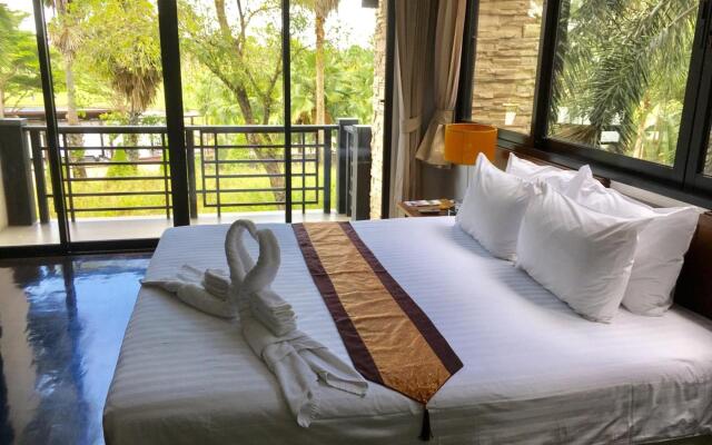 Suwan Golf and Country Club