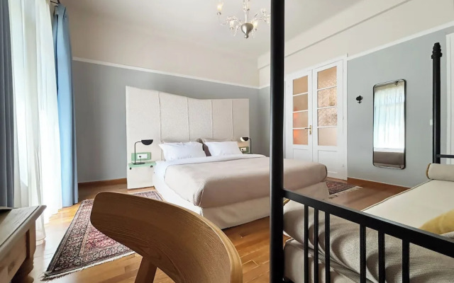 Live in Athens PANGRATI Fine Residence