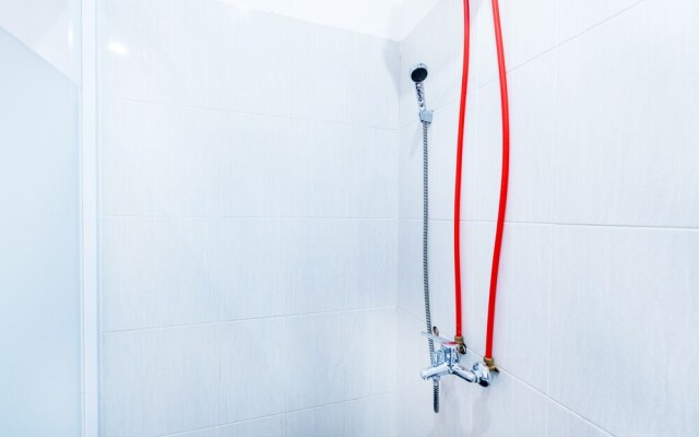 OYO 925 Grand Wijaya Bintaro