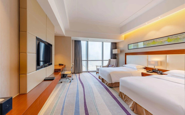 Crowne Plaza Wuxi Taihu by IHG