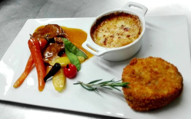 Hôtel - Restaurant Les Bains de Secours