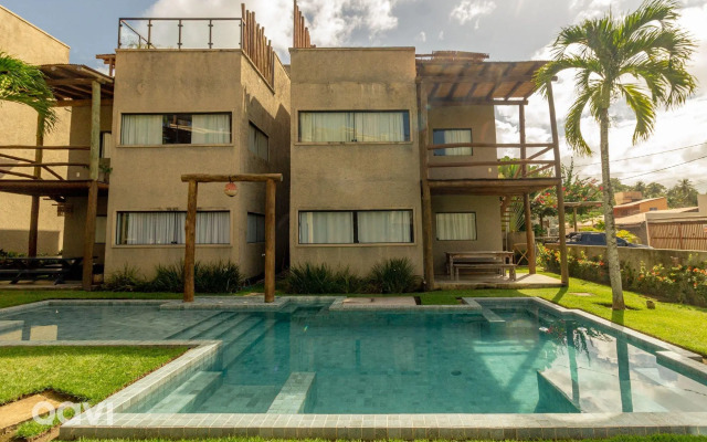 Casa com Piscina Privativa Lambari 06 by Qavi