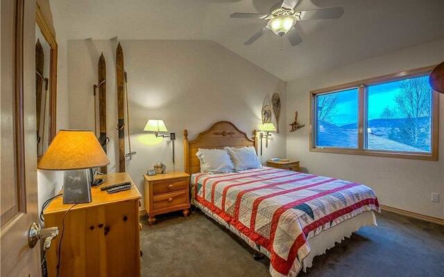 Dromore Chalet