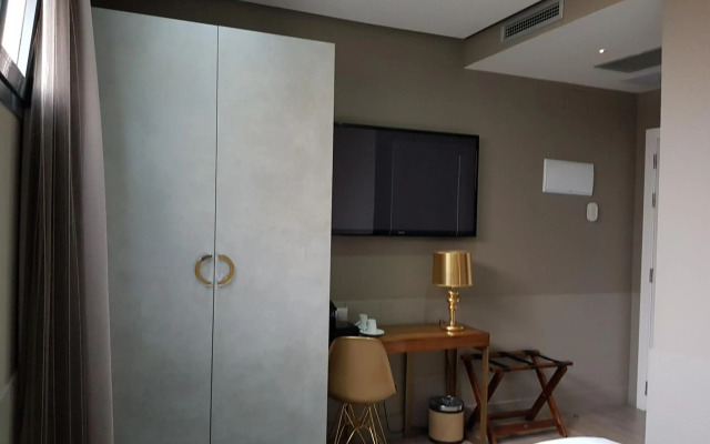 Hotel Art Santander