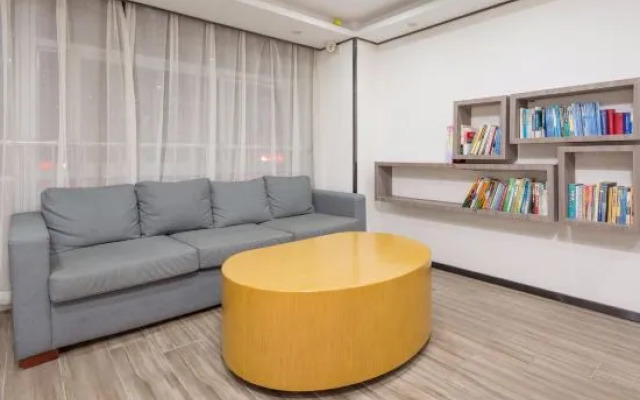 Yimi  Hotel (Guangzhou Nansha Jinzhou Square)