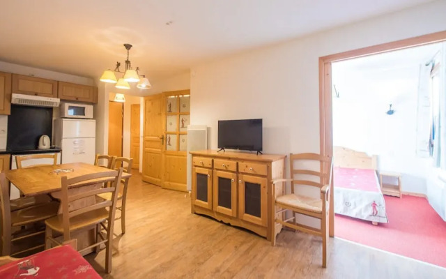 Apartment in Orcieres With Ski Slope Access